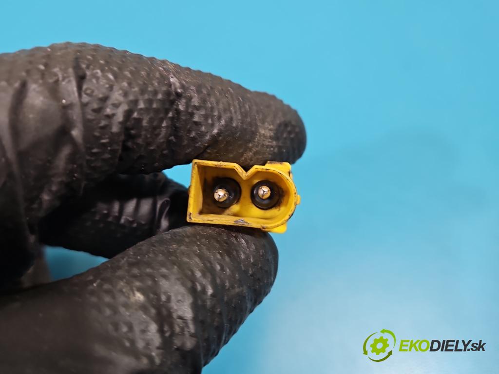 Bmw 3 E36 1991-2000 1.7 tds 90 HP manual 66 kW 1665 cm3 3- rukoväť predné ľavé mimo: 1960801 (Kľučka dverí vonkajšia predná ľavá)