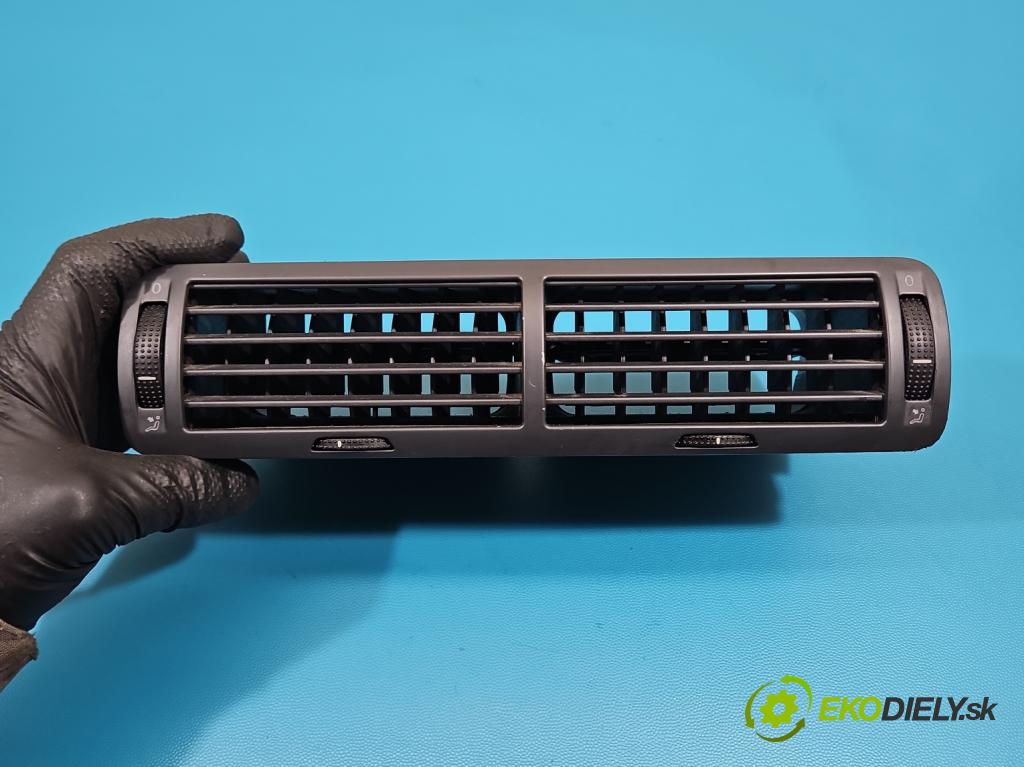 Vw Passat B5 1995-2005 1.9 TDI 131 hp manual 96 kW 1896 cm3 5- Mřížka: topení medián: 3B0819728D (Mřížka topení)