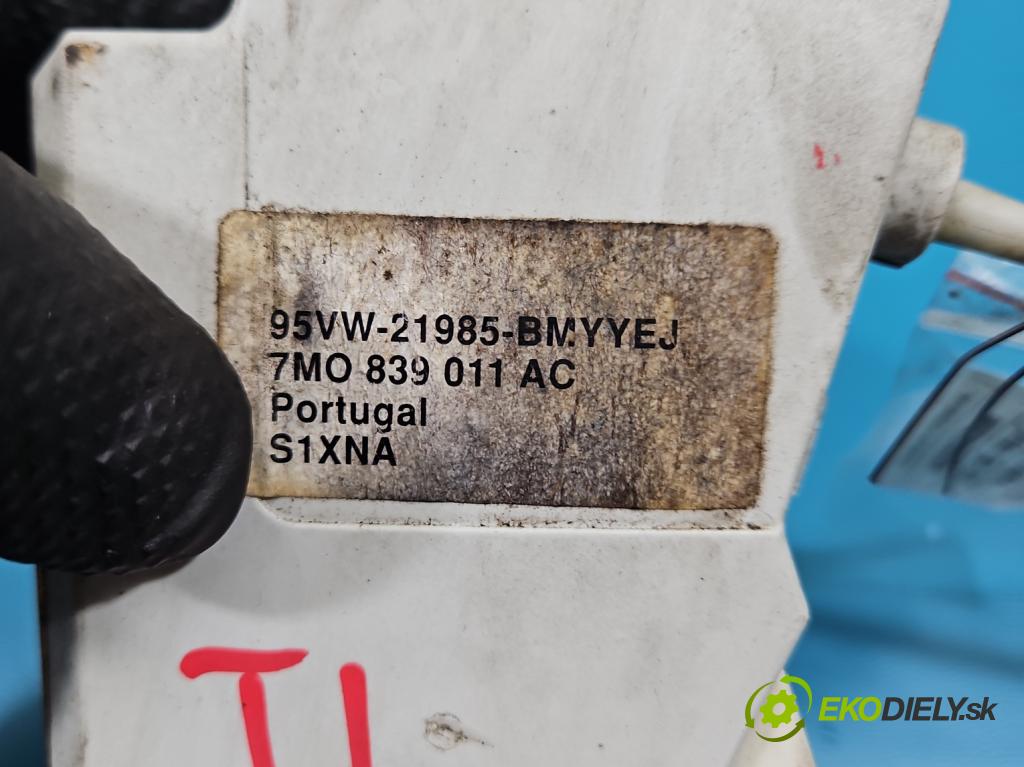 Vw Sharan I 1995-2010 1.9 TDI 110 HP manual 81 kW 1896 cm3 5- zámok zadné ľavý 93BG220A20DD