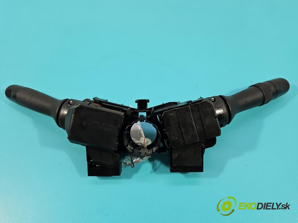 Toyota Yaris II 2005-2011 1.0 vvti 69KM manual 51 kW 998 cm3 3- prepínač komplex: 52160-17F019 (Prepínacie páčky pod volantom)