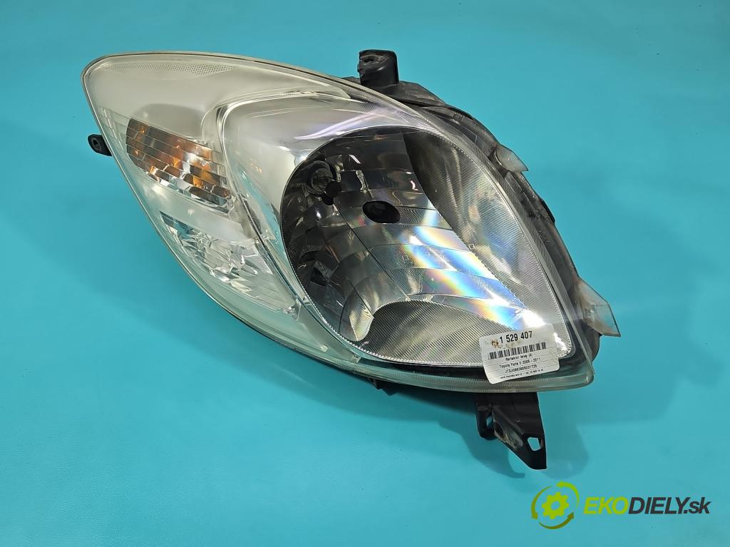 Toyota Yaris II 2005-2011 1.0 vvti 69KM manual 51 kW 998 cm3 3- Reflektor: ľavý  (Kľučka dverí ostatné)