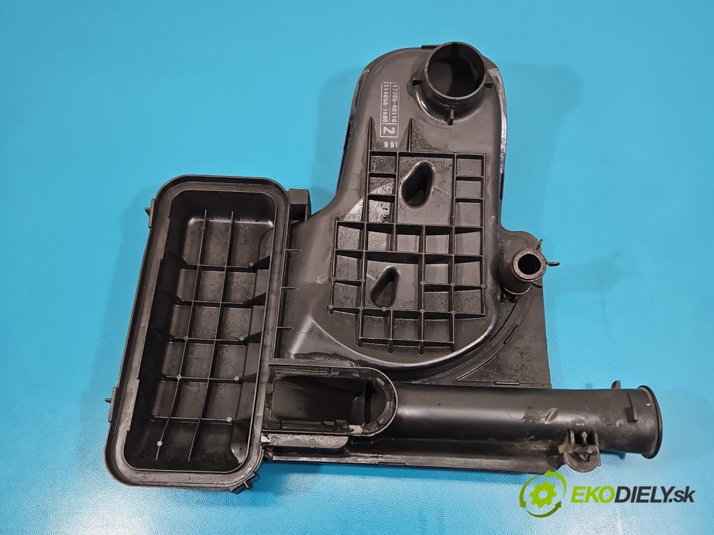 Toyota Yaris II 2005-2011 1.0 vvti 69KM manual 51 kW 998 cm3 3- obal filtra vzduchu 17705-40110 (Obal vzduchového filtra)