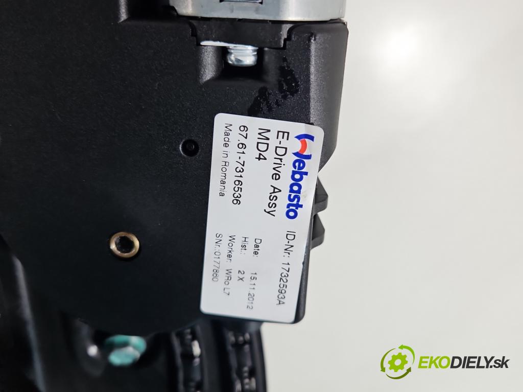 Bmw 3 F30 2011-2018 2.0d 184 hp manual 135 kW 1995 cm3 5- Střešní okno: 7261730 (Sklo karoserie)