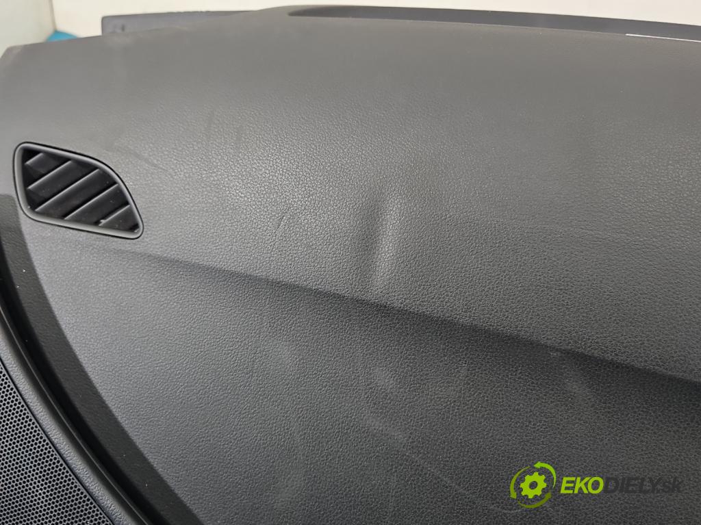 Audi A6 C7 2011-2018 3.0 TDI 204 hp automatic 150 kW 2967 cm3 5- kokpit,přistrojova deska