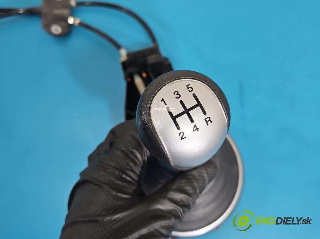 Ford Fiesta Mk6 2002-2008 1.4 16v 80 hp manual 59 kW 1388 cm3 3- kulisa změny stupňová 5S6R-7C453-BB (Řadicí páka (kulisa) )