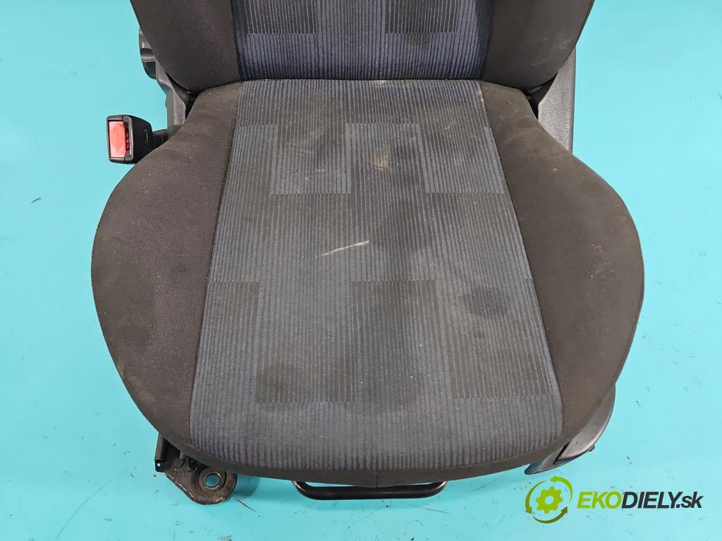 Ford Fiesta Mk6 2002-2008 1.4 16v 80 HP manual 59 kW 1388 cm3 3- Sedačka ľavý  (Sedadlo)