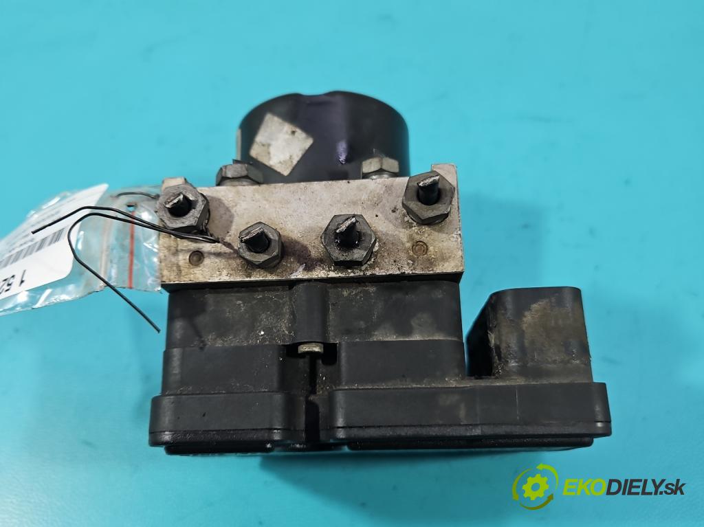 Ford Fiesta Mk6 2002-2008 1.4 16v 80 HP manual 59 kW 1388 cm3 3- čerpadlo abs 4S61-2M110-CC (Pumpa ABS)