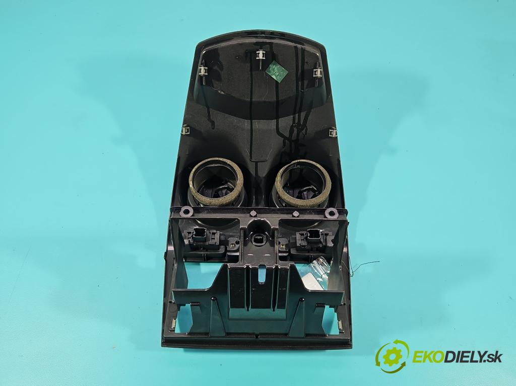 Ford Fiesta Mk6 2002-2008 1.4 16v 80 HP manual 59 kW 1388 cm3 3- Rám: rádio: A046B04