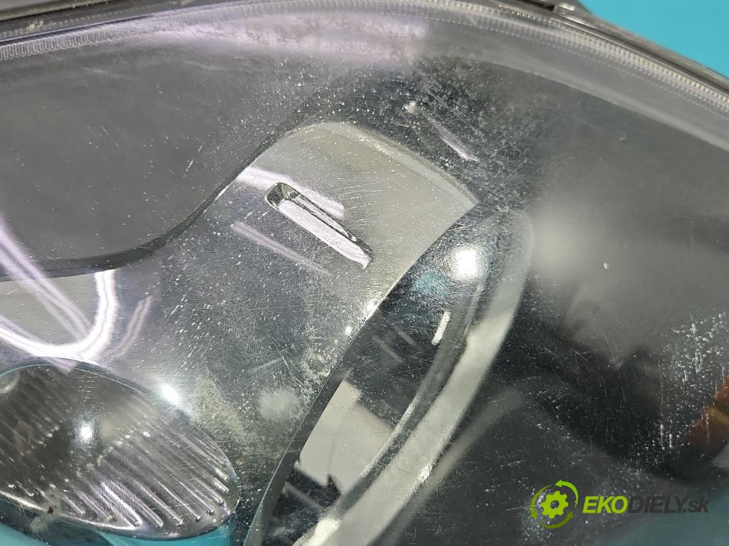 Ford Fiesta Mk6 2002-2008 1.4 16v 80 HP manual 59 kW 1388 cm3 3- Reflektor: pravý 6S61-13W029-AD (Svetlo predné pravé)