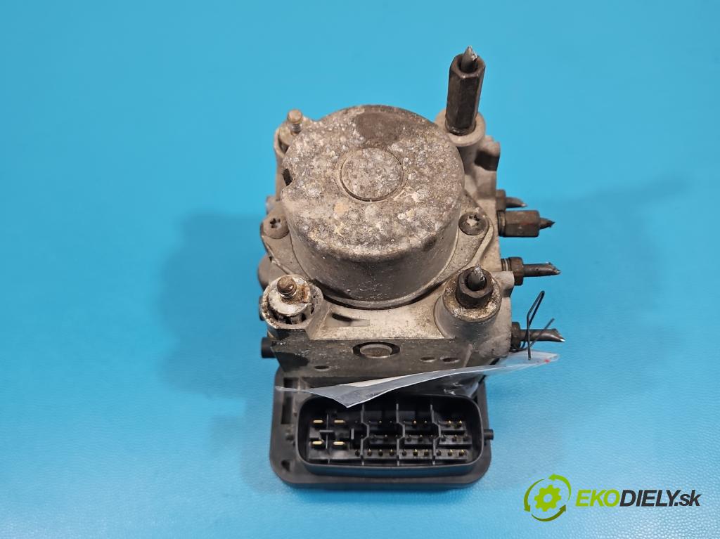 Toyota Yaris II 2005-2011 1.0 vvti 69KM manual 51 kW 998 cm3 3- čerpadlo abs 89541-52400 (Pumpa ABS)