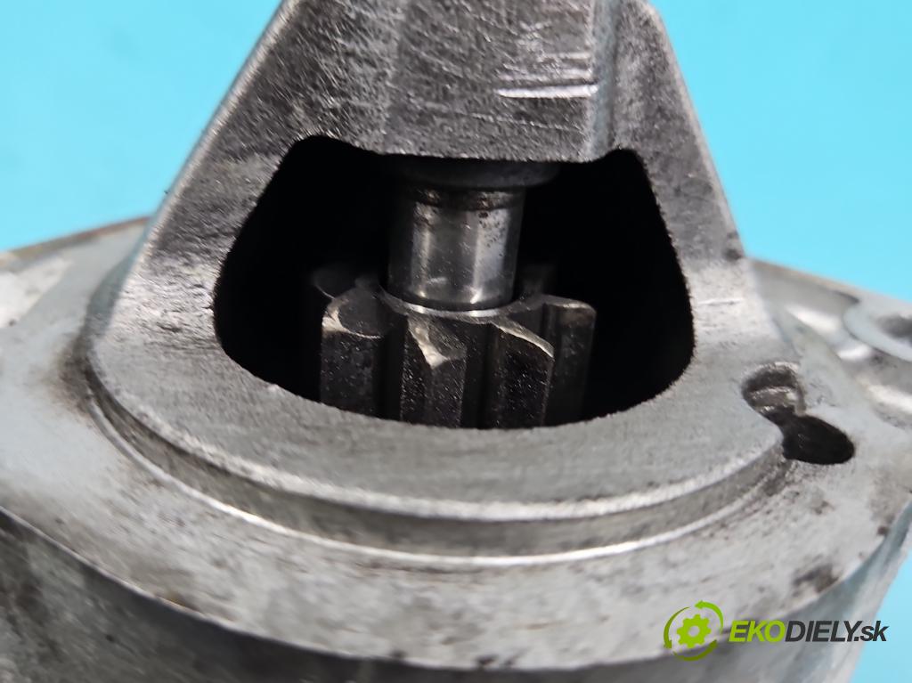 Suzuki JIMNY III 1998-2018 1.3 16V VVT 80 hp manual 59 kW 1298 cm3 3- startér: 31100-8303 (Startér)