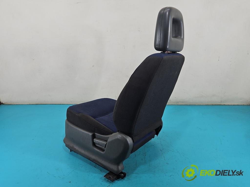 Suzuki JIMNY III 1998-2018 1.3 16V VVT 80 HP manual 59 kW 1298 cm3 3- Sedačka ľavý (Sedadlo)