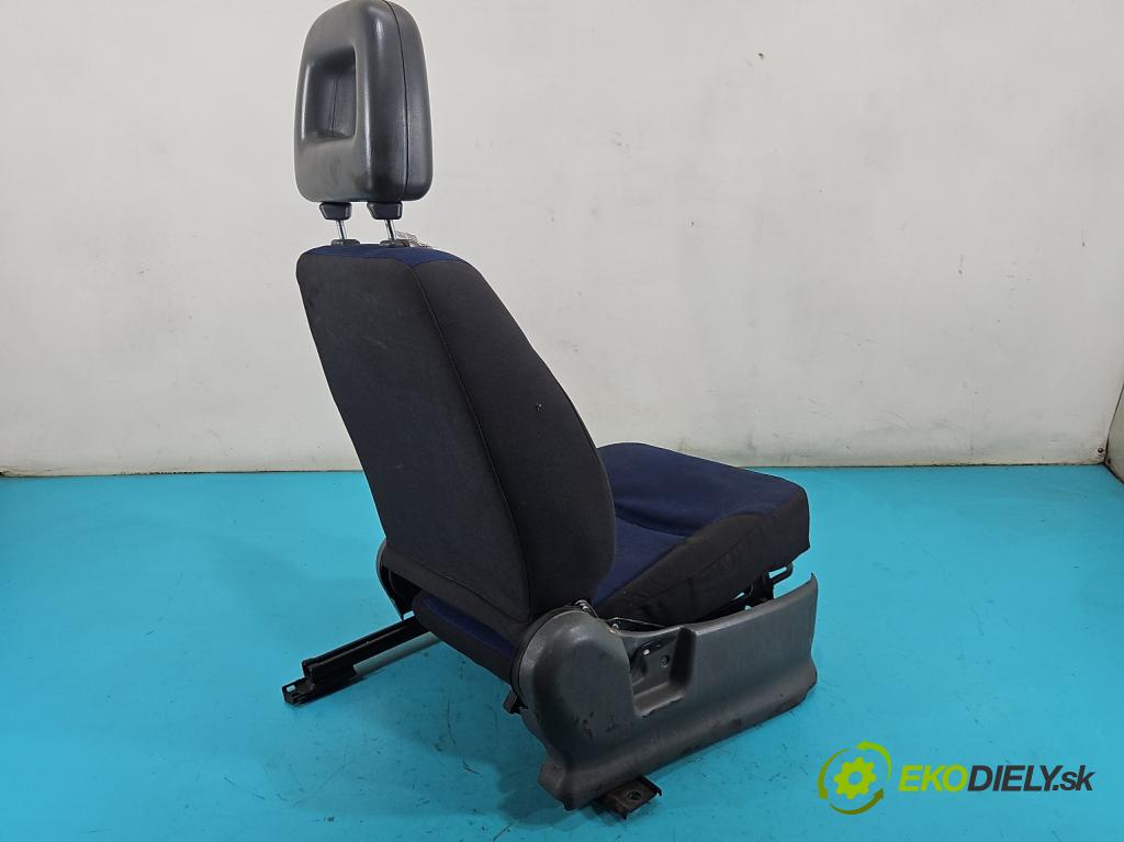 Suzuki JIMNY III 1998-2018 1.3 16V VVT 80 HP manual 59 kW 1298 cm3 3- Sedačka pravý  (Sedadlo)