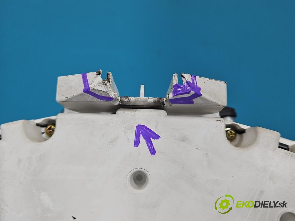 Volvo V50 2.0d 136 HP manual 100 kW 1997 cm3 5- prístrojovka/ budíky 30710071 (Prístrojová doska)