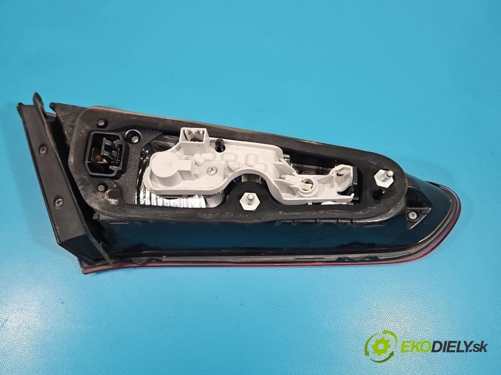 Alfa romeo Giulietta 1.4 T 170 HP manual 125 kW 1368 cm3 5- svetlo / reflektor zadné pravé 50513400 (Kľučka dverí ostatné)