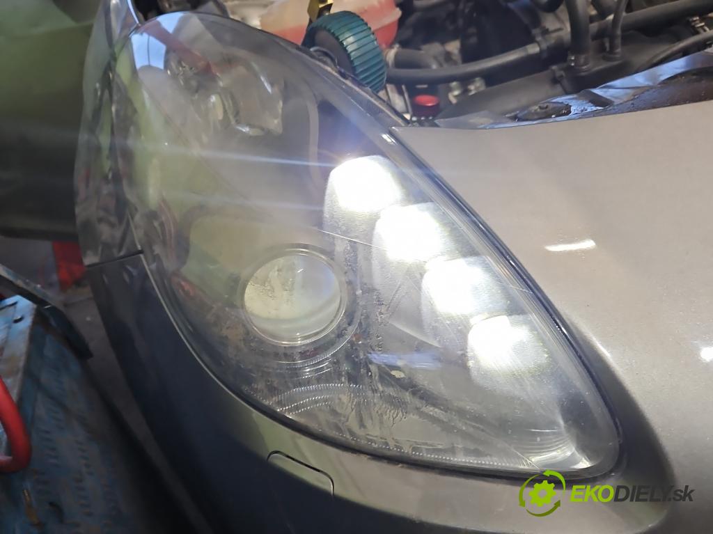 Alfa romeo Giulietta 1.4 T 170 hp manual 125 kW 1368 cm3 5- světlo pravý 00505202320 (Pravé přední světlo)