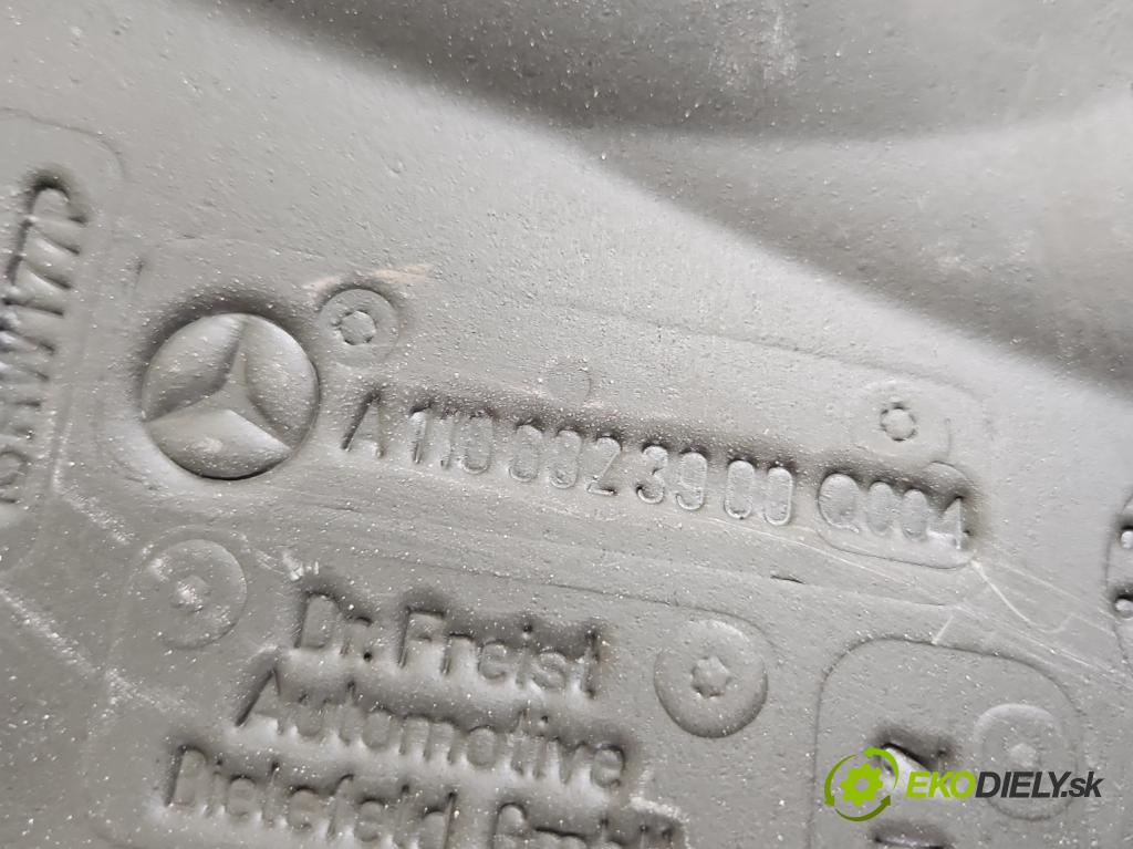 Mercedes CLA C118/X118 2019-2025 1.3b: 163 HP automatic 120 kW 1300 cm3 4- Zvuková izolácia ostatné A1106823900