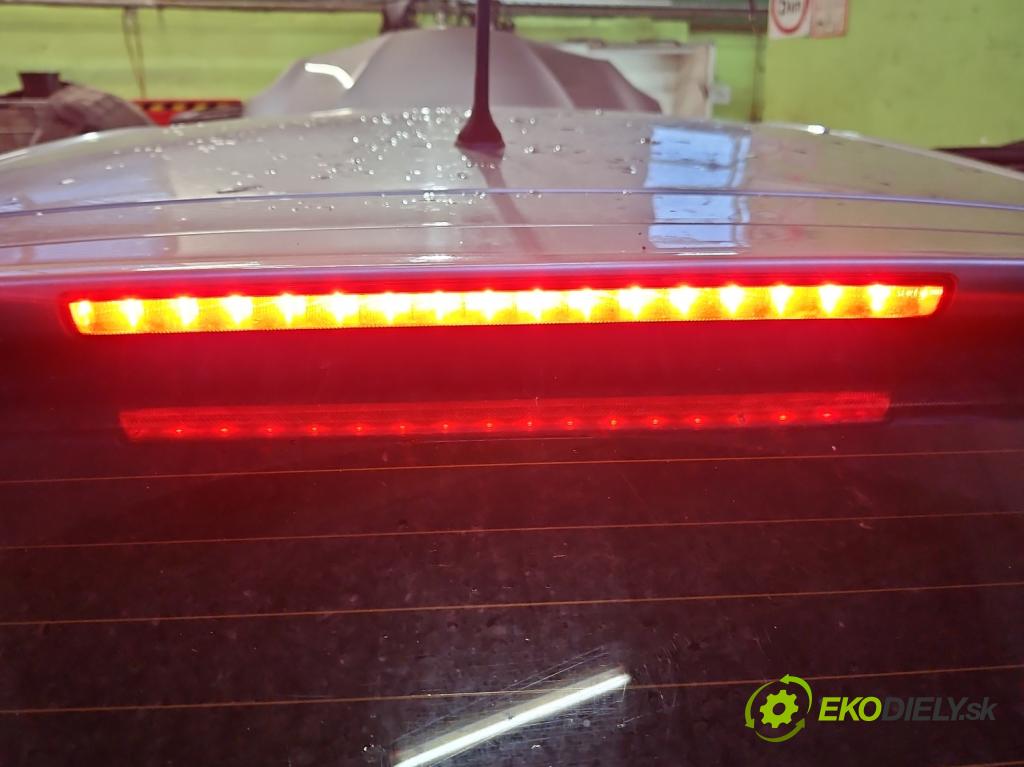 Alfa romeo Giulietta 1.4 T 170 hp manual 125 kW 1368 cm3 5- světlo: 50509366