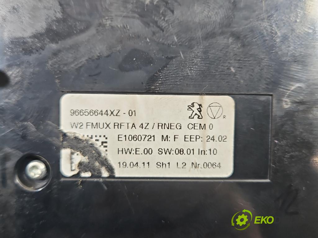 Peugeot 508 I 2010-2018 2.0 HDI 163 HP manual 120 kW 1997 cm3 5- panel kúrenia 96656644XZ