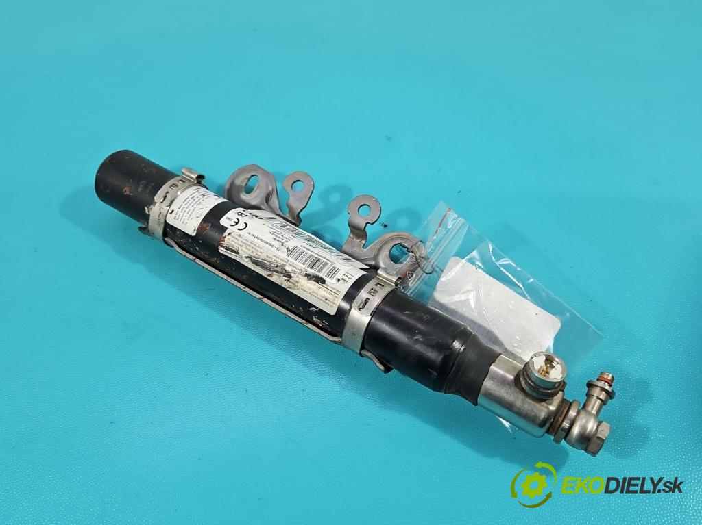 Mercedes CLA C118/X118 2019-2025 1.3b: 163 hp automatic 120 kW 1300 cm3 4- Polštář: vzduch: 1778683000