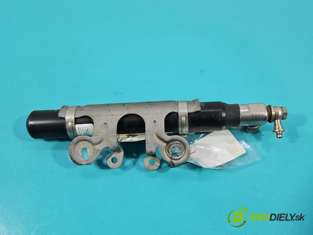 Mercedes CLA C118/X118 2019-2025 1.3b: 163 hp automatic 120 kW 1300 cm3 4- Polštář: vzduch: 1778683000