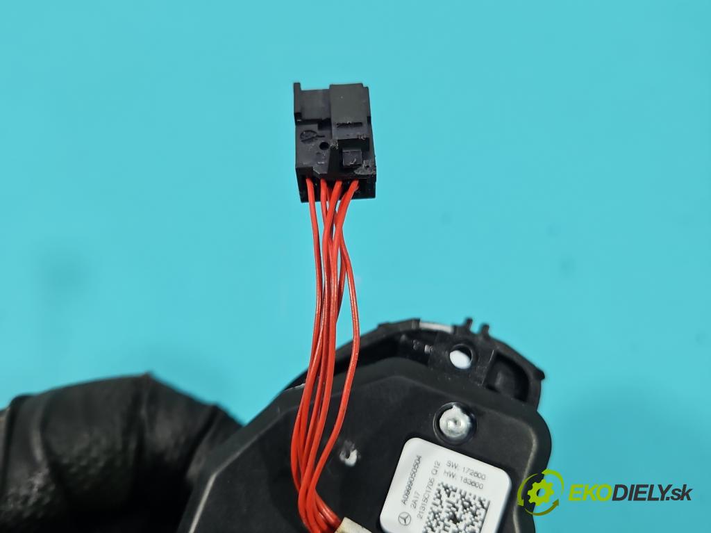 Mercedes CLA C118/X118 2019-2025 1.3b: 163 HP automatic 120 kW 1300 cm3 4- prepínač multifunkční: řízení: A0999050504 (Prepínacie páčky pod volantom)