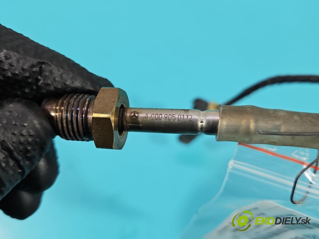 Mercedes CLA C118/X118 2019-2025 1.3b: 163 HP automatic 120 kW 1300 cm3 4- snímač teploty: výfukové A0009050112 (Snímač)