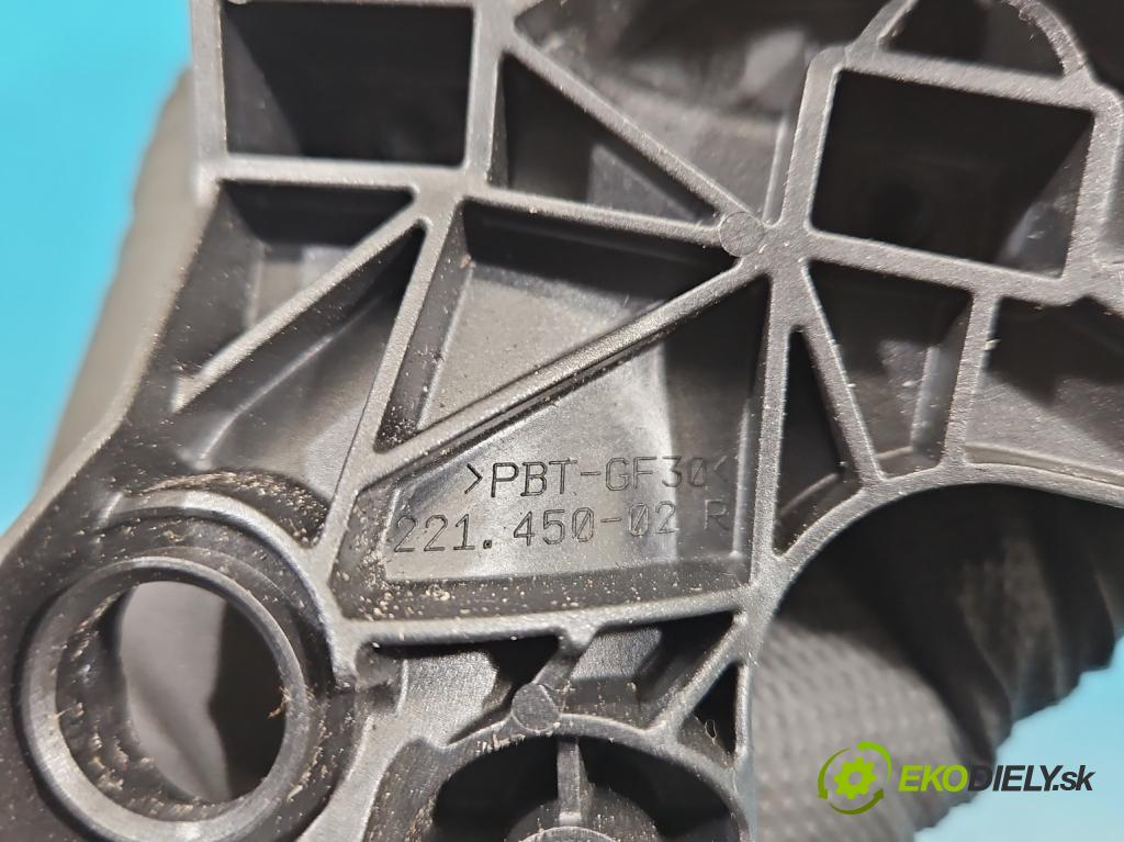 Mercedes CLA C118/X118 2019-2025 1.3b: 163 HP automatic 120 kW 1300 cm3 4- Šošovka reflektor: pravej časti