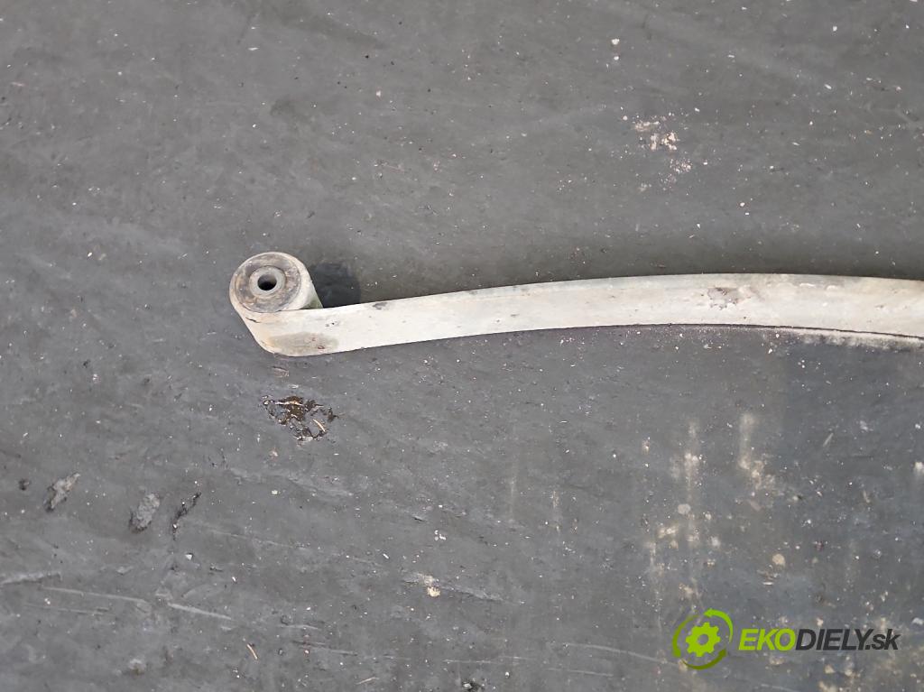 Renault Master III 2010-2024 2.3 dci 163 hp manual 120 kW 2299 cm3 5- listová pero zadní