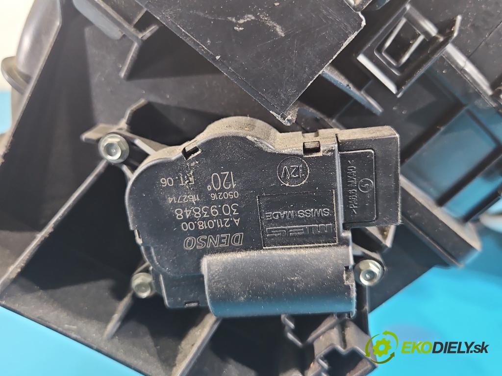 Renault Master III 2010-2024 2.3 dci 163 hp manual 120 kW 2299 cm3 5- radiátor 272700033R-D (Radiátor topení)