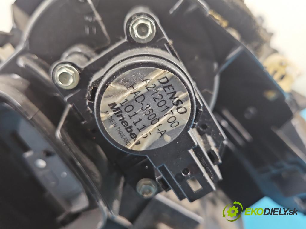 Renault Master III 2010-2024 2.3 dci 163 hp manual 120 kW 2299 cm3 5- radiátor 272700033R-D (Radiátor topení)