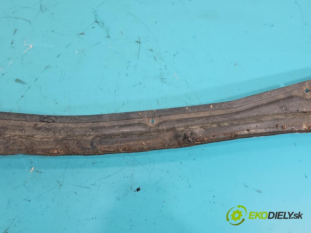 Renault Master III 2010-2024 2.3 dci 163 HP manual 120 kW 2299 cm3 5- torpédo  (Torpédo (plast pod čelným sklom))