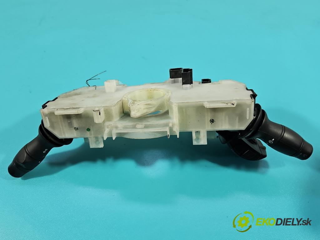 Renault Master III 2010-2024 2.3 dci 163 HP manual 120 kW 2299 cm3 5- prepínač komplex: 255679223R (Prepínacie páčky pod volantom)