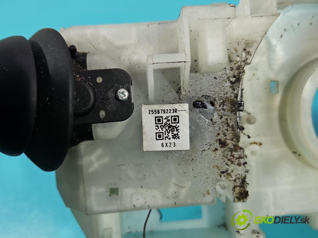 Renault Master III 2010-2024 2.3 dci 163 HP manual 120 kW 2299 cm3 5- prepínač komplex: 255679223R (Prepínacie páčky pod volantom)