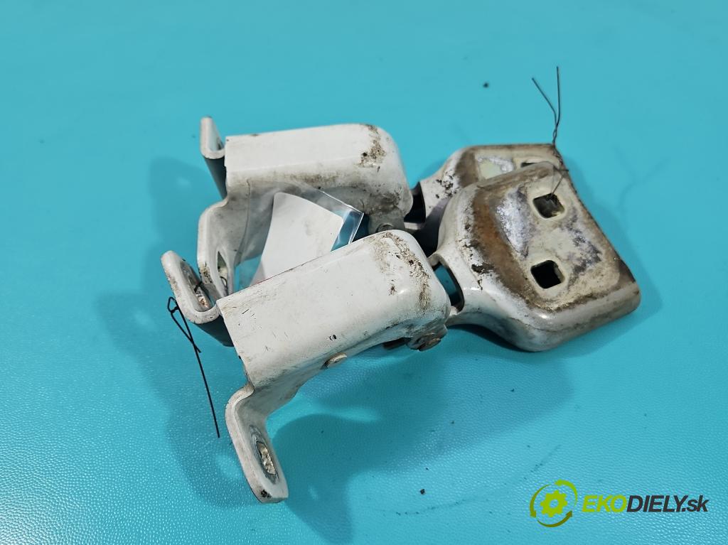 Renault Master III 2010-2024 2.3 dci 163 hp manual 120 kW 2299 cm3 5- Závěs: dveře přední levý 804000006R