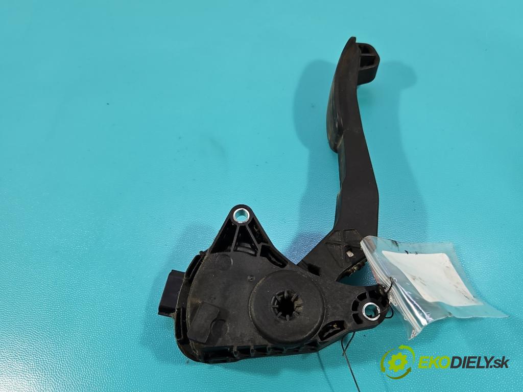 Renault Master III 2010-2024 2.3 dci 163 HP manual 120 kW 2299 cm3 5- pedal plyn potenciometr: 180101626R