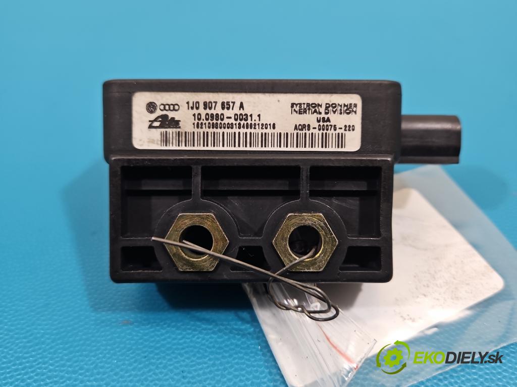 Audi A3 8L 1996-2003 1.8 T 150 hp automatic 110 kW 1781 cm3 3- snímač ESP 1J0907657A