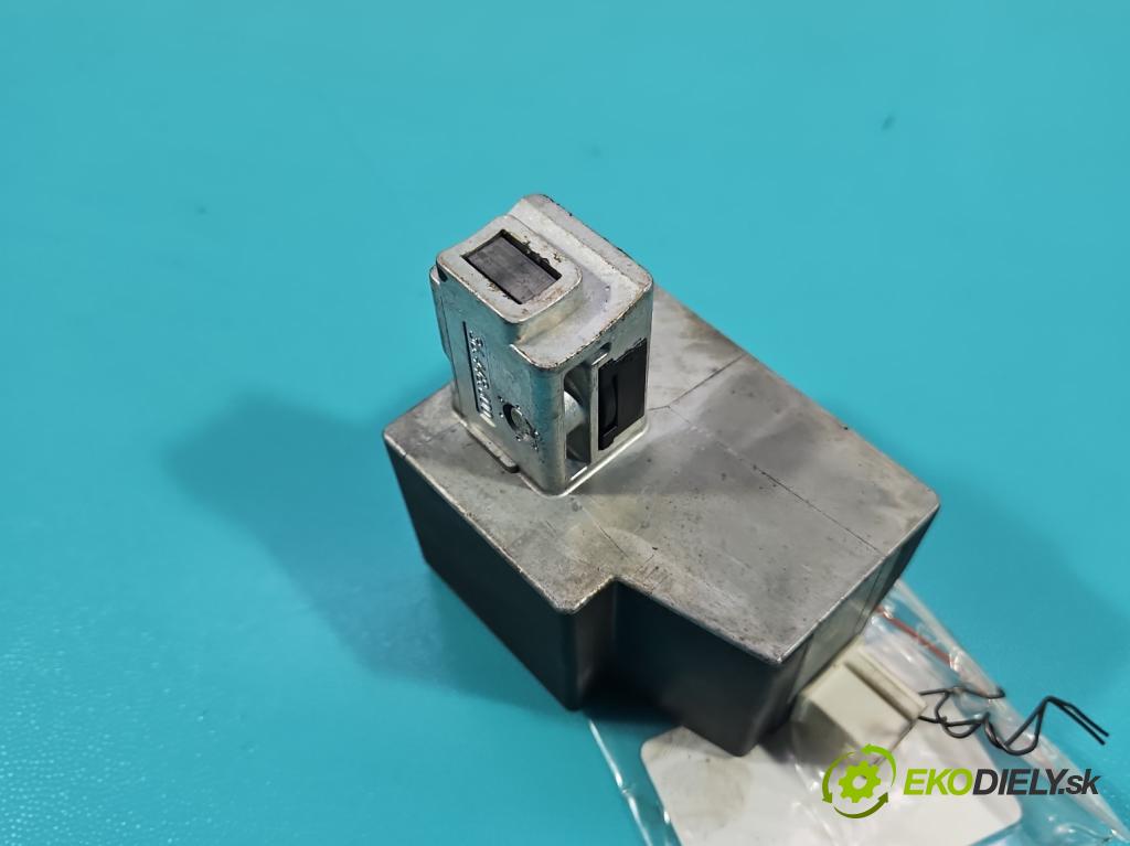 Peugeot 508 I 2010-2018 2.0 HDI 163 hp manual 120 kW 1997 cm3 5- Blokada: řízení: 9673759980 (Řízení ostatní)