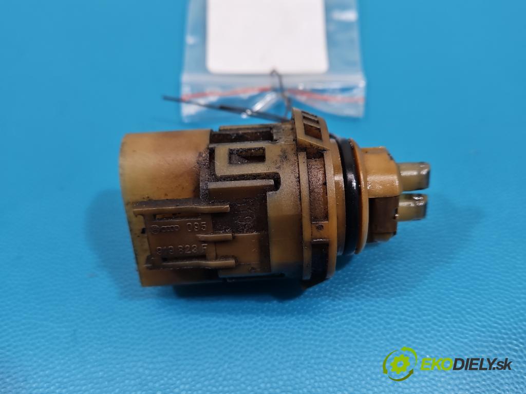 Audi A3 8L 1996-2003 1.8 T 150 hp automatic 110 kW 1781 cm3 3- řídící jednotka 095919823F