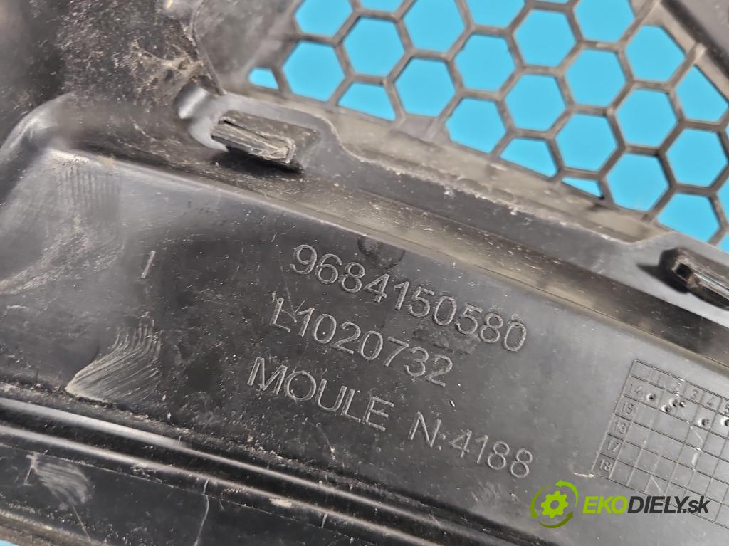 Citroen C3 II 2009-2016 1.2 Pure Tech 82 hp manual 60 kW 1199 cm3 5- torpédo 9684150580 (Plast pod čelním sklem)