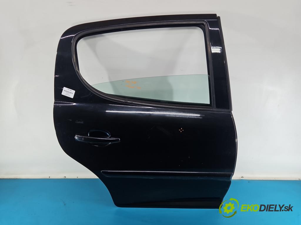 Peugeot 207 1.6 hdi 90 hp manual 66 kW 1599 cm3 5- dveře zadní pravé  (Klika dveří ostatní)