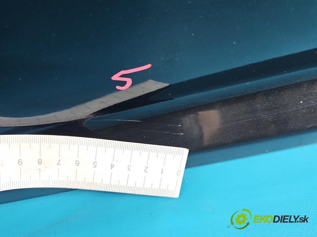 Peugeot 207 1.6 hdi 90 hp manual 66 kW 1599 cm3 5- dveře zadní pravé  (Klika dveří ostatní)