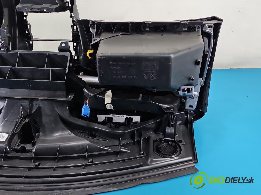 Citroen C3 II 2009-2016 1.2 Pure Tech 82 hp manual 60 kW 1199 cm3 5- kokpit,přistrojova deska