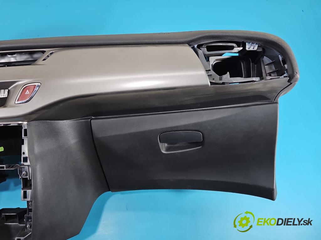 Citroen C3 II 2009-2016 1.2 Pure Tech 82 hp manual 60 kW 1199 cm3 5- kokpit,přistrojova deska