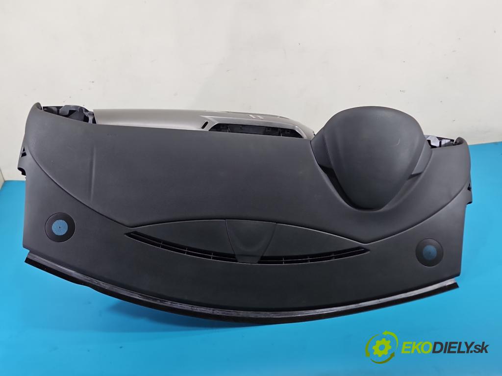 Citroen C3 II 2009-2016 1.2 Pure Tech 82 hp manual 60 kW 1199 cm3 5- kokpit,přistrojova deska