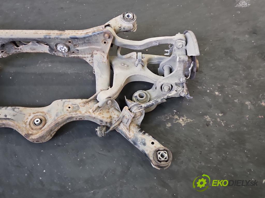 Audi A6 C7 2011-2018 3.0 TDI 204 HP automatic 150 kW 2967 cm3 5- zadna výstuha  (Výstuha zadná)