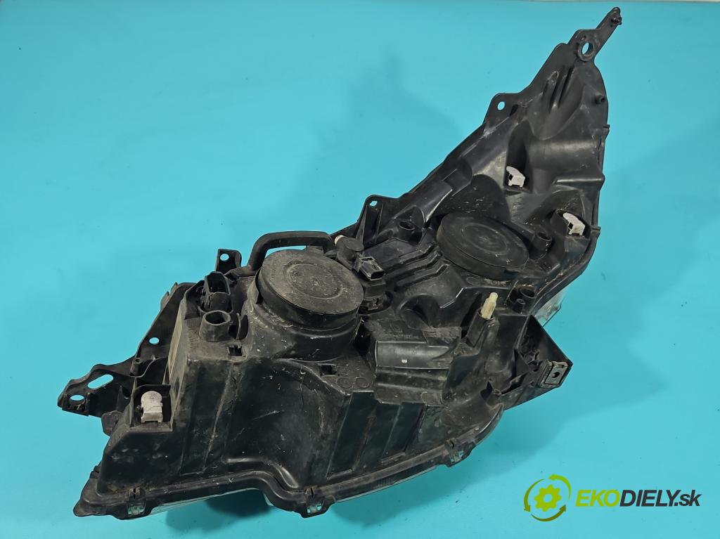 Peugeot 508 I 2010-2018 2.0 HDI 163 HP manual 120 kW 1997 cm3 5- Reflektor: pravý 9678393080 (Svetlo predné pravé)