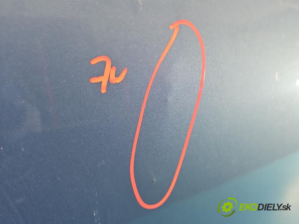 Toyota Prius II XW20 2003-2009 1.5b: 77 HP automatic 57 kW 1497 cm3 5- dvere predné pravé  (Kľučka dverí ostatné)