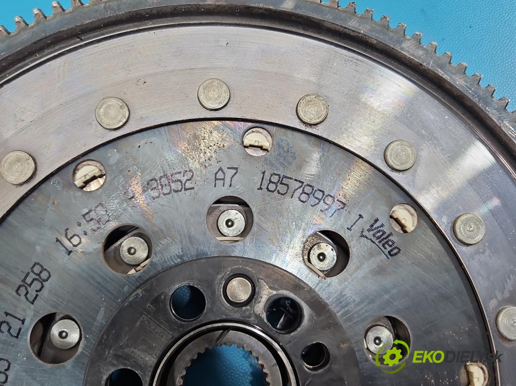 Mercedes CLA C118/X118 2019-2025 1.3b: 163 HP automatic 120 kW 1300 cm3 4- koleso hojdačka: A2820301400 (Zotrvačník)