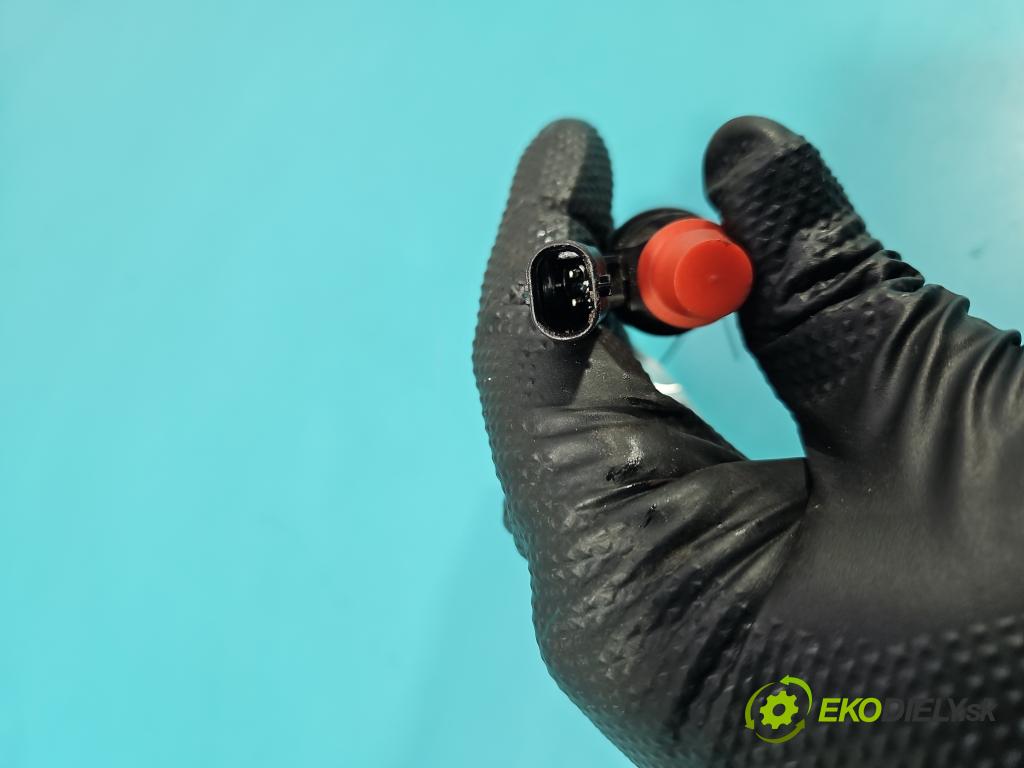 Mercedes CLA C118/X118 2019-2025 1.3b: 163 HP automatic 120 kW 1300 cm3 4- vstrek A2820701000 (Vstrekovač paliva)